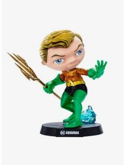 Boxlunch DC Comics Aquaman Mini Co. Statue